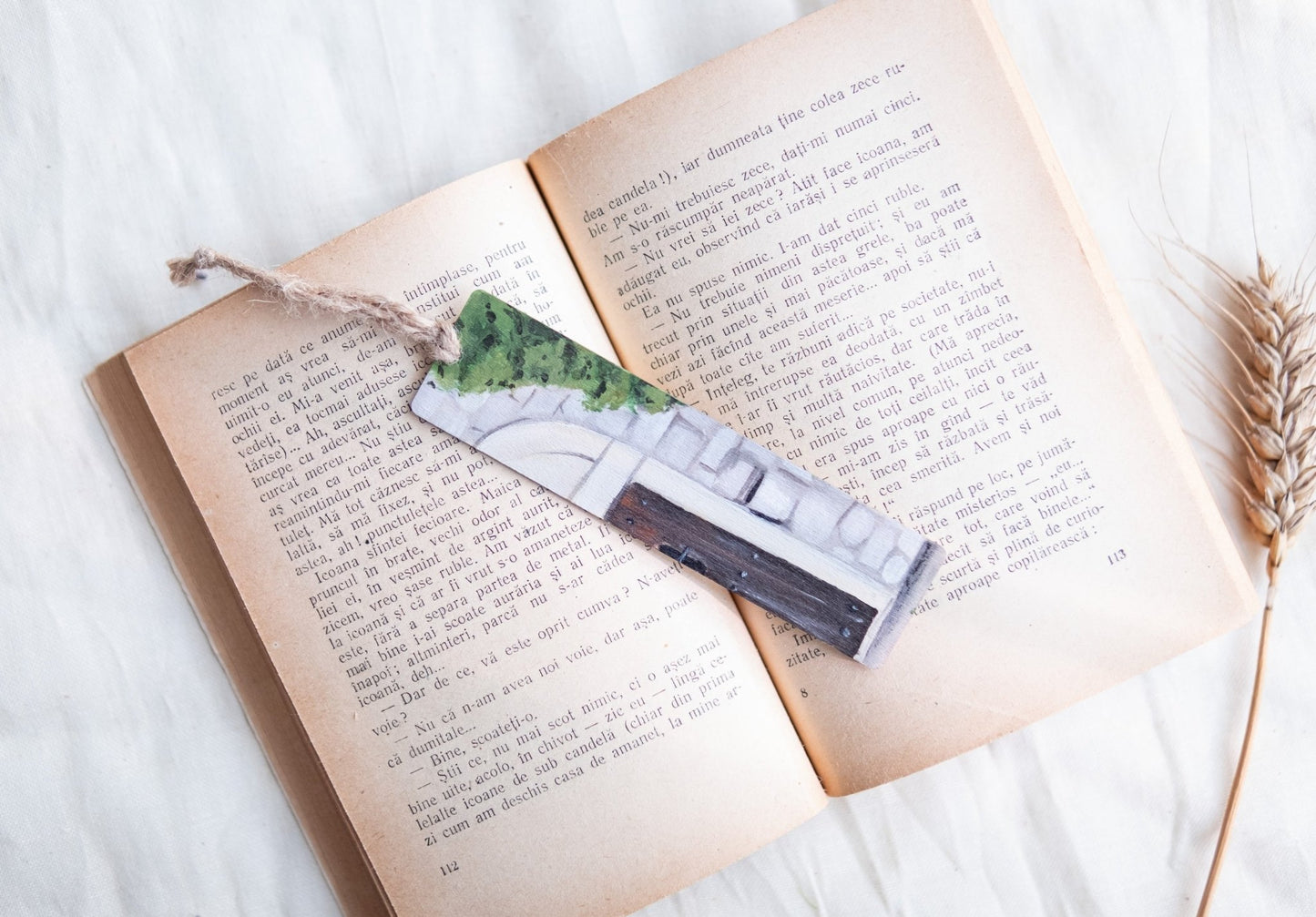 Semn de carte din lemn, pictat - Poartă, S. Hanelore