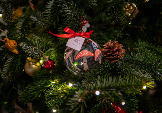 Glob de sticlă pictat - S. Hanelore